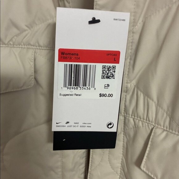 Nike Women's Quilted Vest - Picture 2 of 3